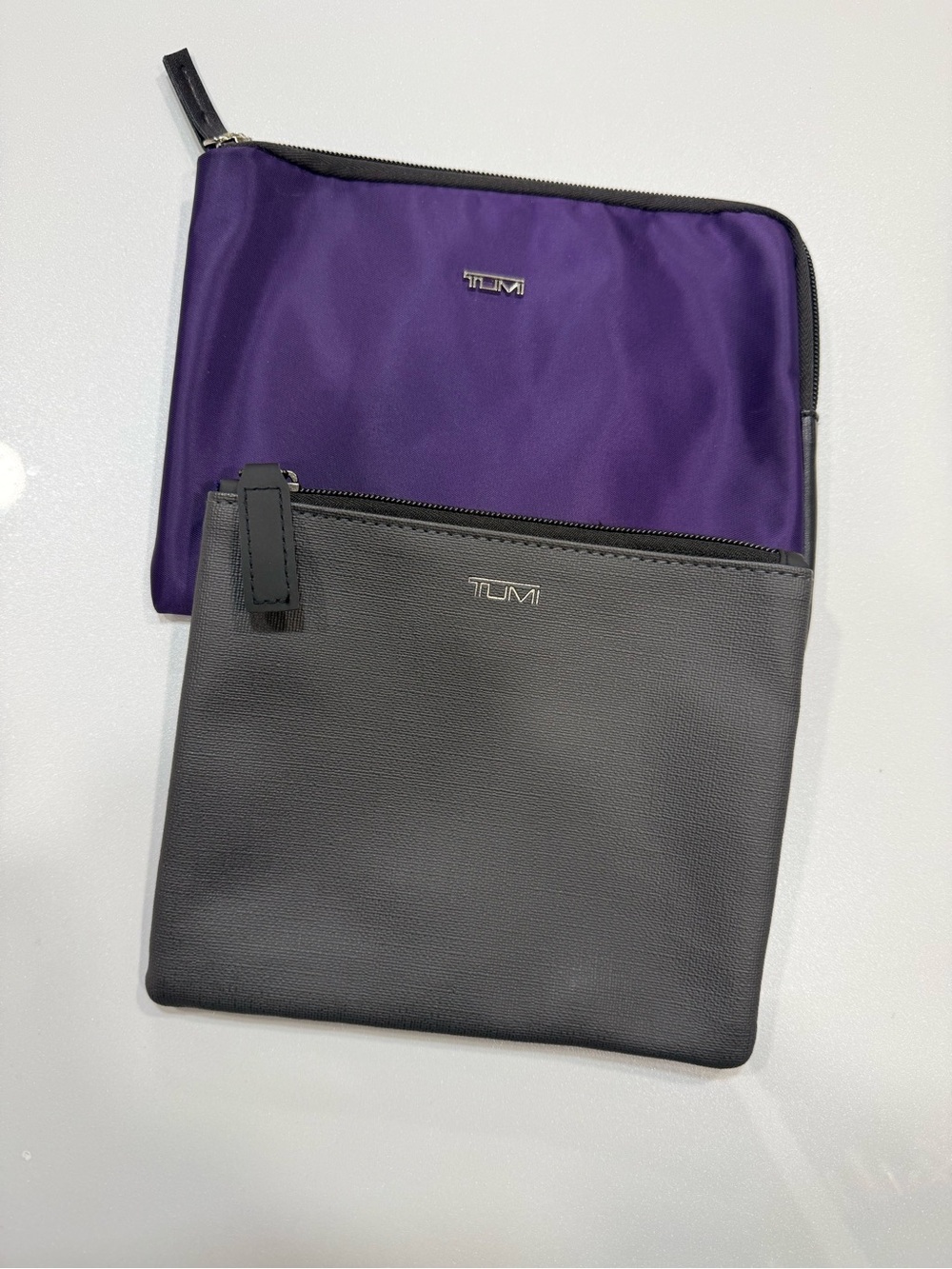 Tumi Travel Pouch OS lot of 2 purple gray
